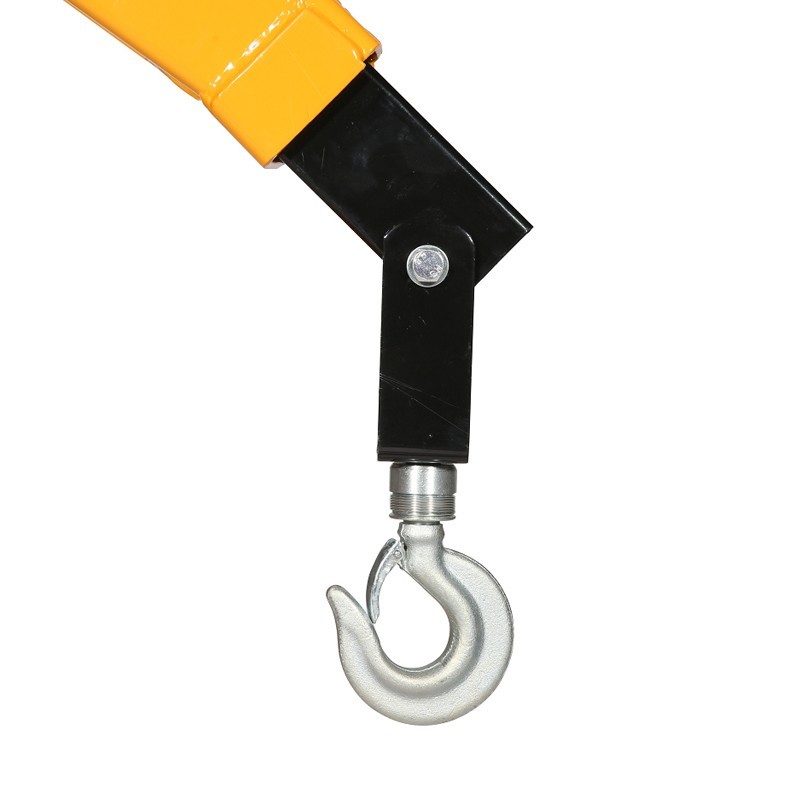 Zoom sobre el gancho de la grúa de taller para palets europeos