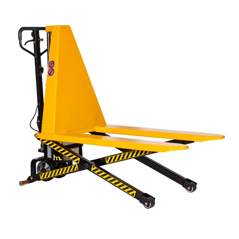 Vista desde 3/4 de la Transpaleta Eléctrica Elevadora Monocilíndrica Capacidad 1500 Kg - 680 Mm De Ancho horquillas medio-alta