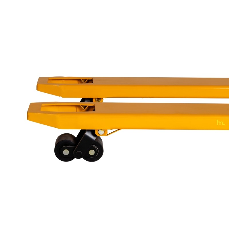 Zoom sobre las horquillas media-altas de la Transpaleta 5000 kg - Ruedas de Acero