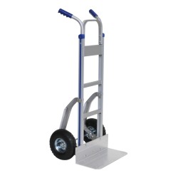Vista desde 3/4 - Carretilla de mano aluminio reforzado - 200 kg ruedas neumáticas