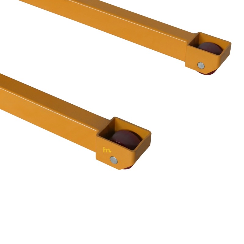 Vista de las ruedas traseras del apilador manual con manivela 500 kg – Horquillas regulables - Elevación 1500 mm