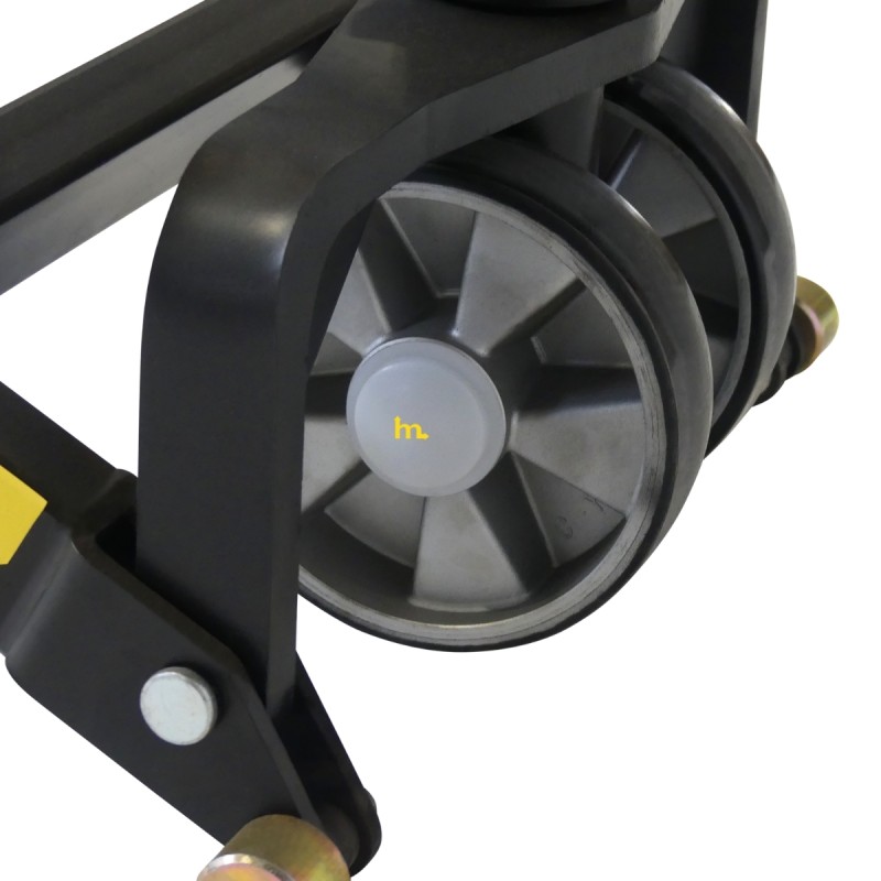 Vista de las ruedas de la transpaleta elevadora manual monocilíndrica 1000 kg - Horquillas anchas y largas 1500 x 680 mm