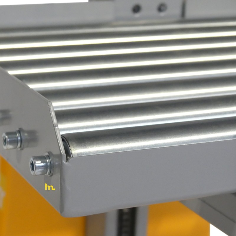 Zoom de la bandeja con rodillos para apilador puesto de trabajo