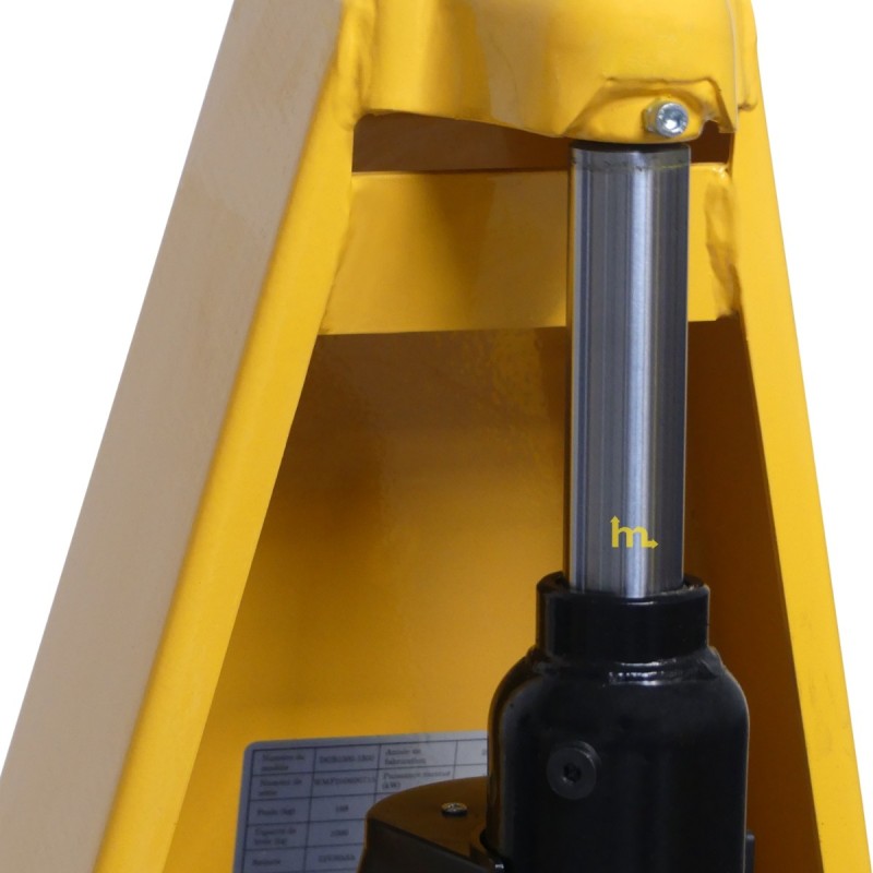 Vista de la estructura de la transpaleta elevadora semieléctrica 1000 kg - Horquillas largas 1500 mm