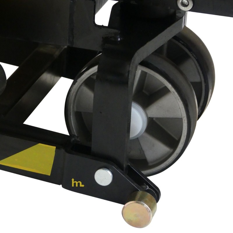 Vista de la rueda de la transpaleta elevadora semieléctrica 1000 kg - Horquillas largas 1500 mm